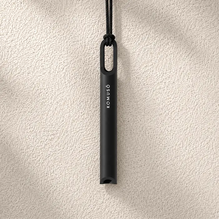 Komuso Active Shift necklace in armor black.